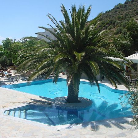 Neos Ikaros Hotel Agia Galini  Ngoại thất bức ảnh
